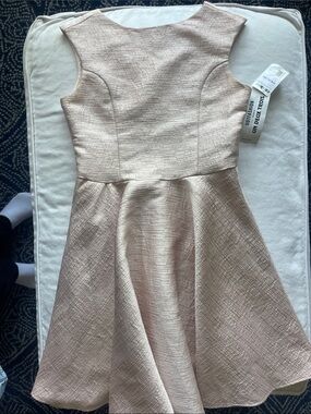 NWT UN DEUX TROIS Girls Dress Size 16 Textured Blush Pink Fit-and-Flare Dress